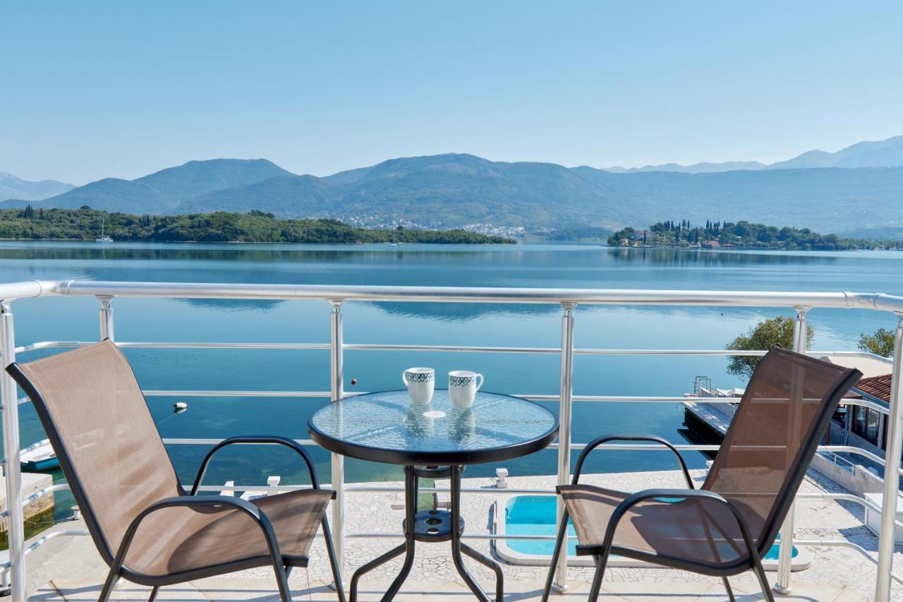 Apartments Tamaris Tivat Exterior photo